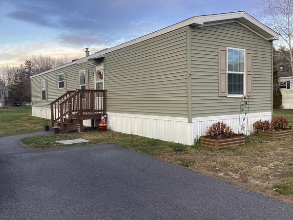 7 Woodland Park, Troy, NH 03465