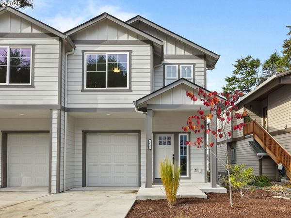 1453 SE MARINE AVE, Lincoln City, OR 97367