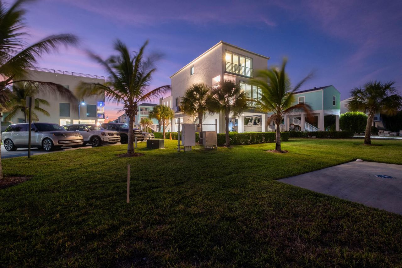 94825 Overseas Highway, Unit 204, Key Largo, FL 33037 Photo