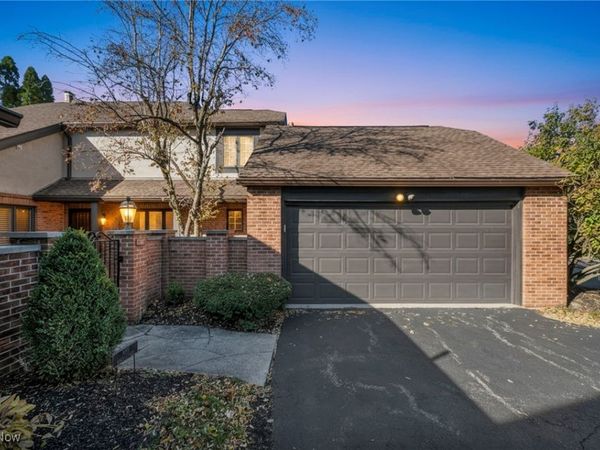 5671 Bastille Place, Columbus, OH 43215