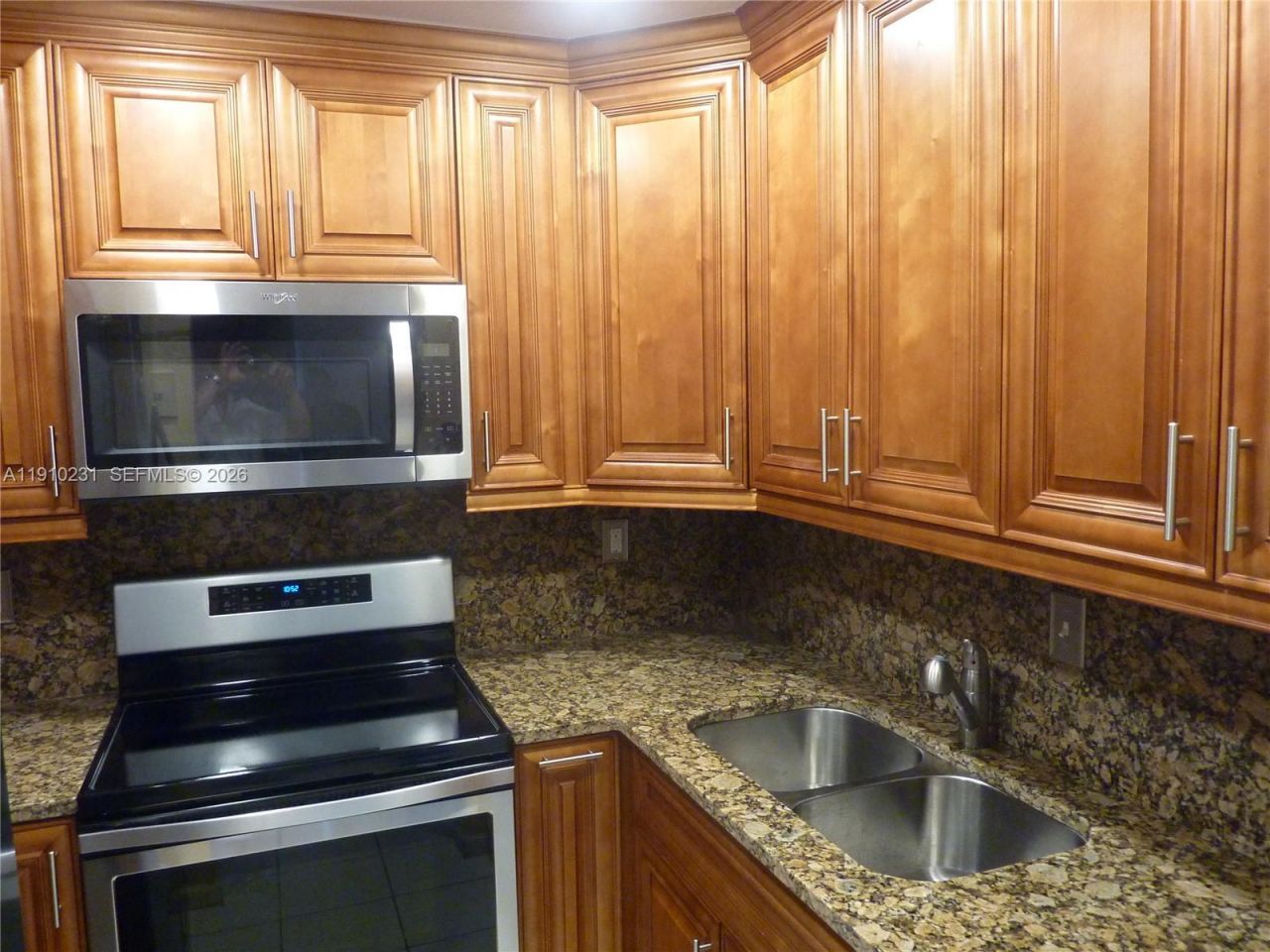 180 Cypress Club Dr, Unit 834, Pompano Beach, FL 33060 Photo