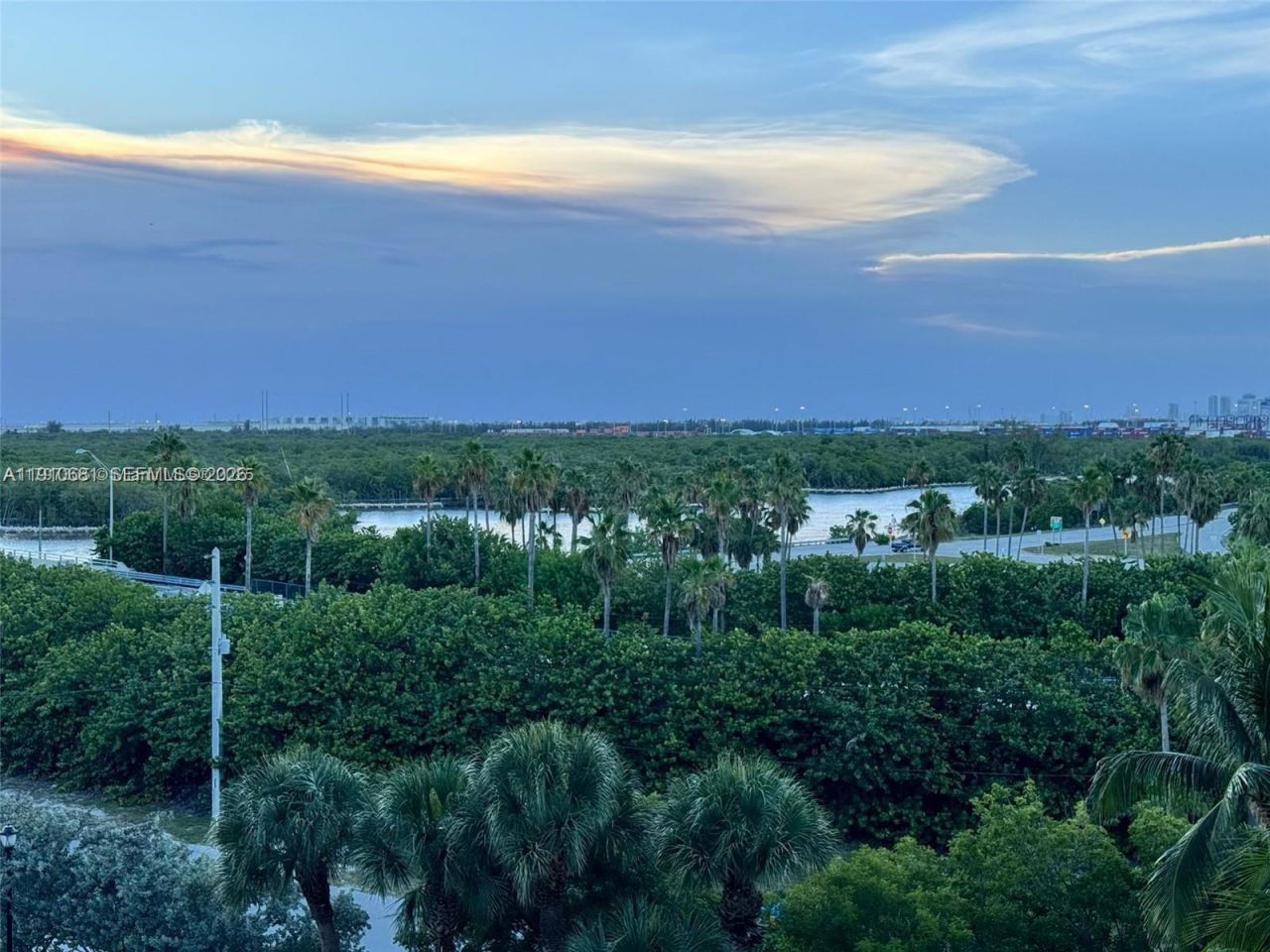 6051 N Ocean Dr, Unit 603, Hollywood, FL 33019 Photo