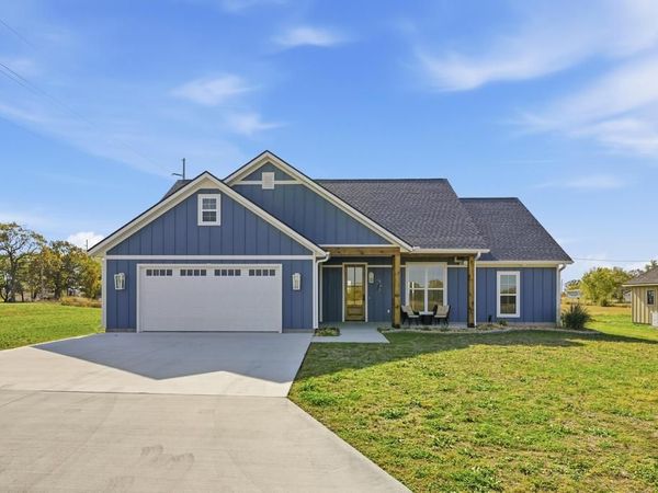 518 River Birch Circle, Galena, KS 66739