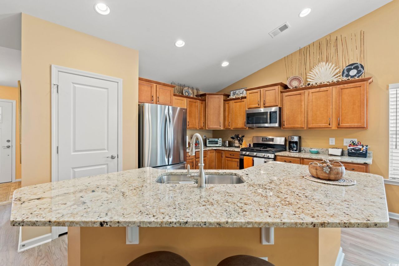 3921 On Deck Circle Photo 11