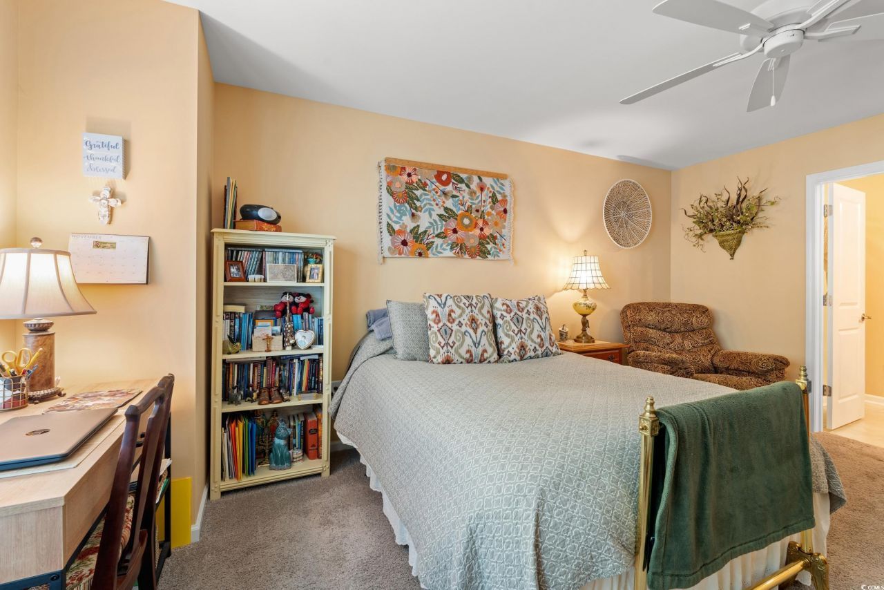 3921 On Deck Circle Photo 13