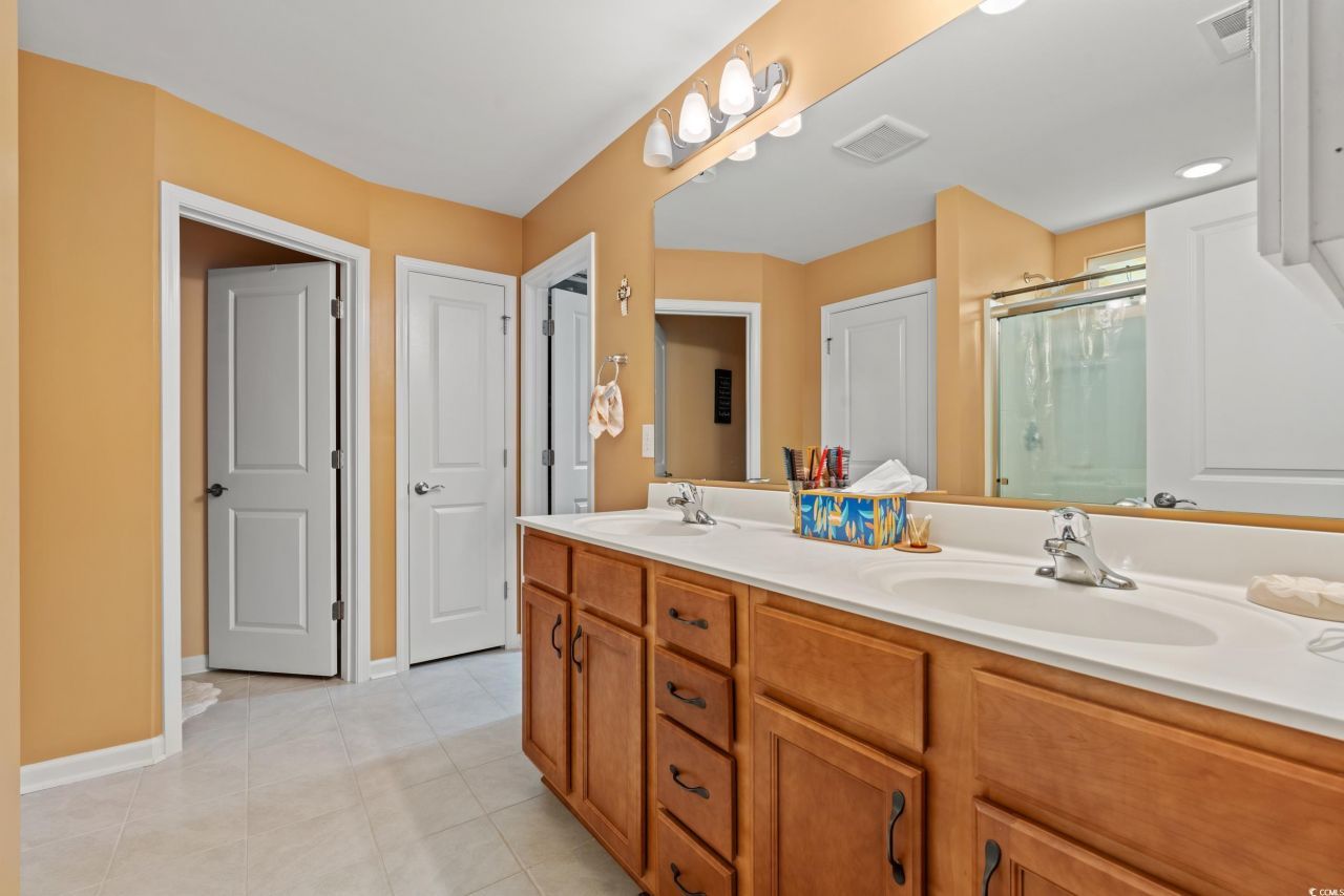 3921 On Deck Circle Photo 14