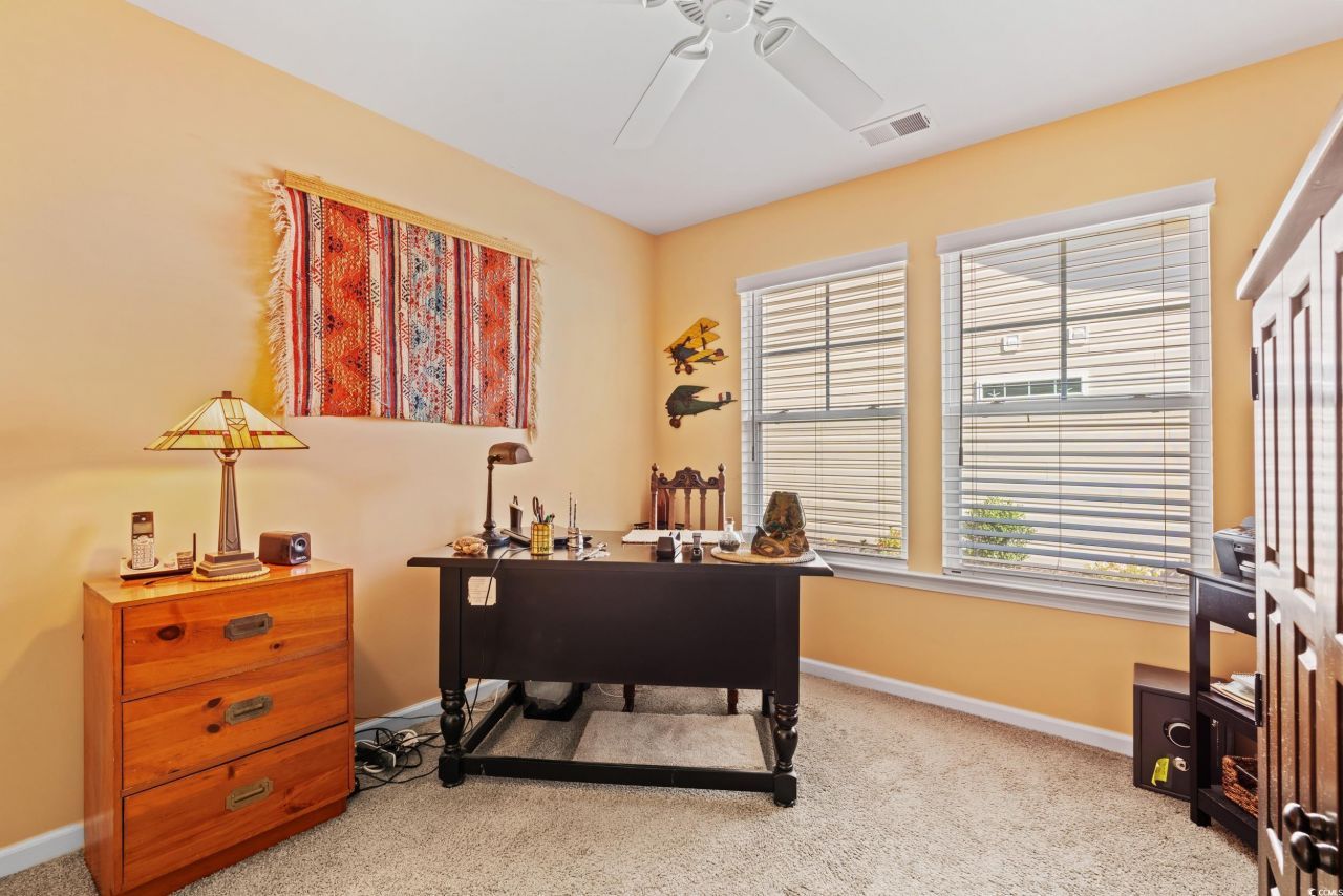 3921 On Deck Circle Photo 20