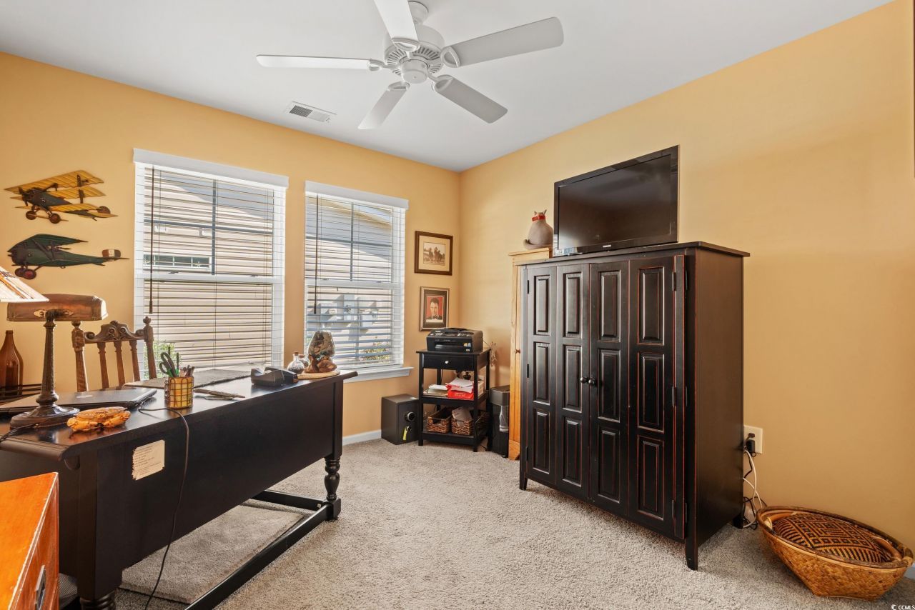 3921 On Deck Circle Photo 21