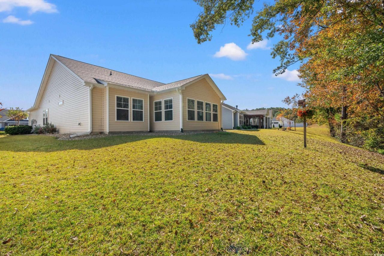 3921 On Deck Circle Photo 29