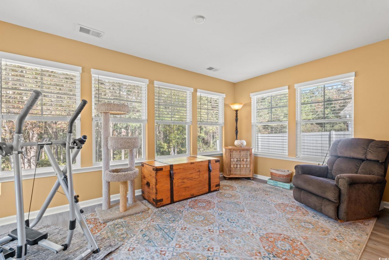 3921 On Deck Circle Photo 7