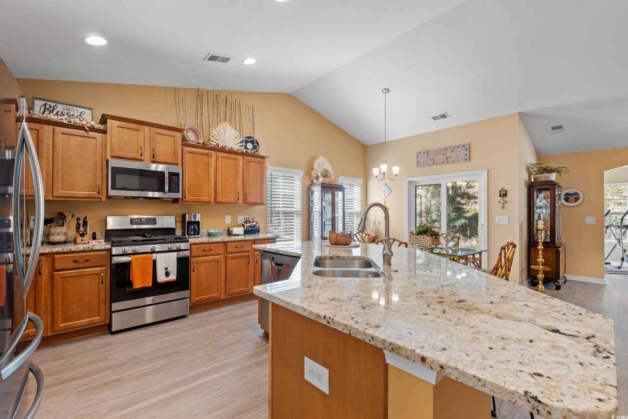 3921 On Deck Circle Photo 8