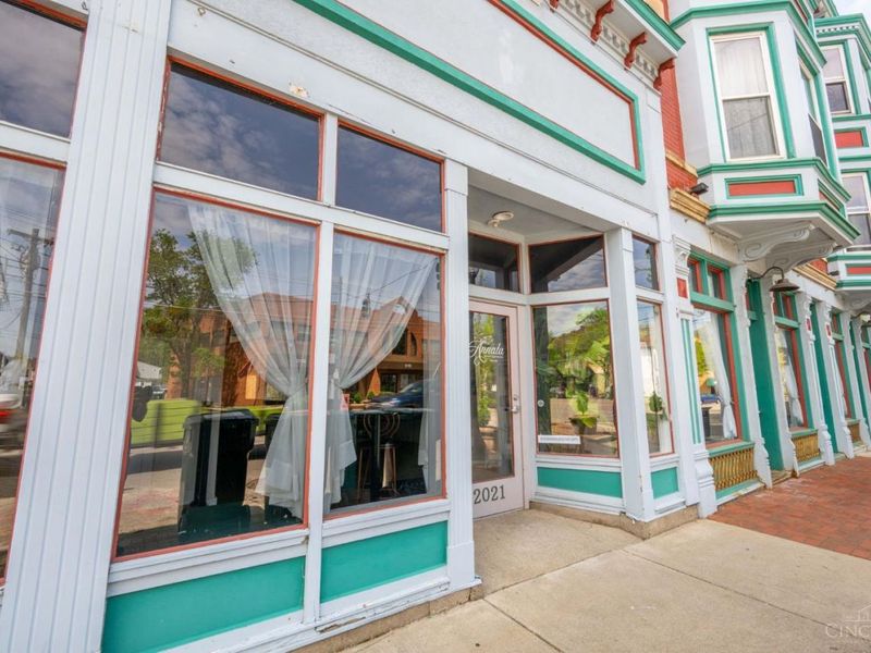 2015 Madison Road, Cincinnati, OH 45208 Photo 2