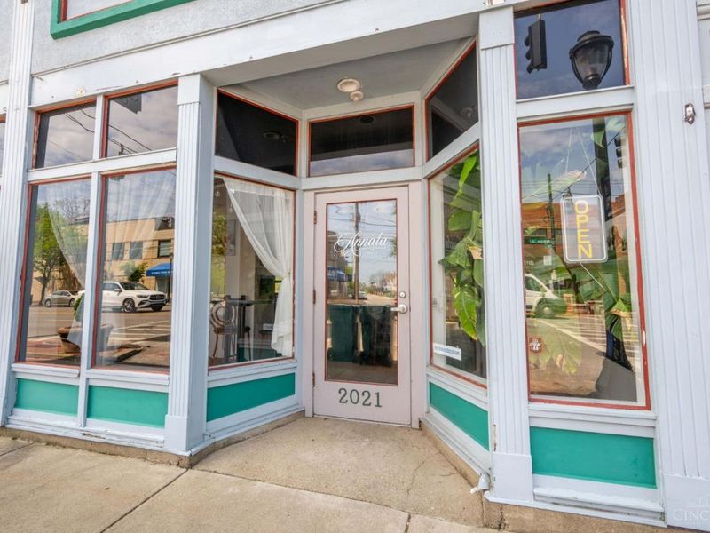 2015 Madison Road, Cincinnati, OH 45208 Photo 8