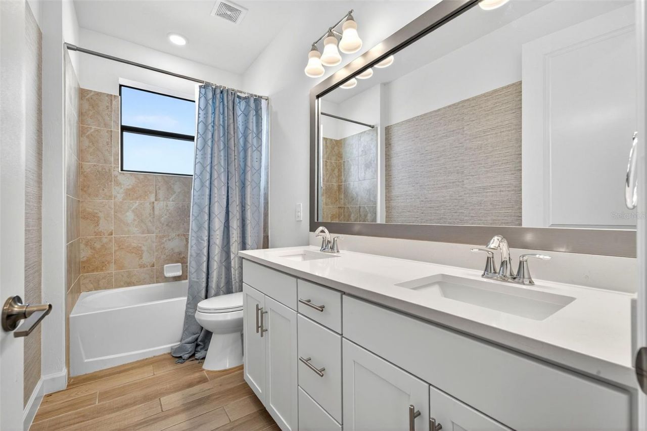 4852 Coastal Days Lane, Bradenton, FL 34211 Photo