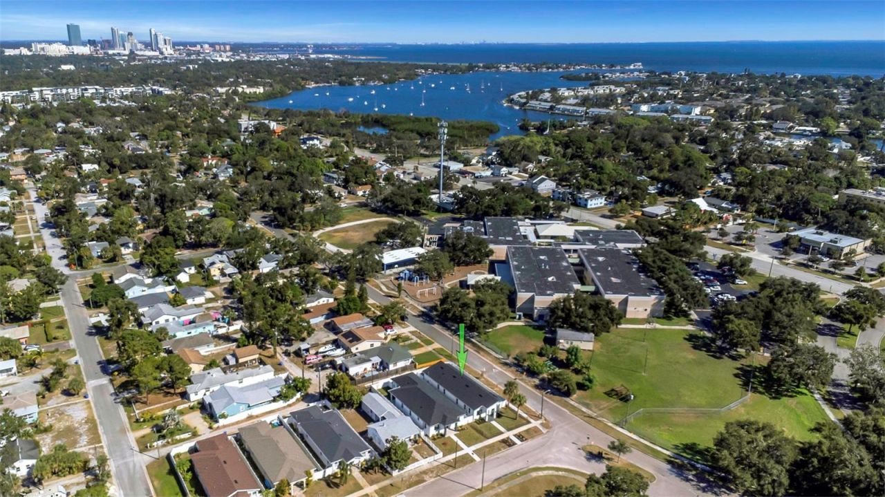 701 42nd Avenue S, Saint Petersburg, FL 33705 Photo