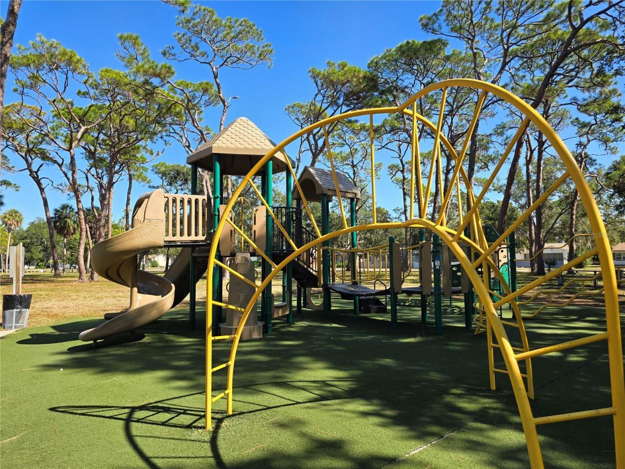 701 42nd Avenue S, Saint Petersburg, FL 33705 Photo