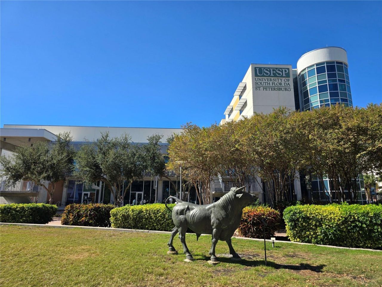 701 42nd Avenue S, Saint Petersburg, FL 33705 Photo