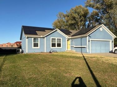 605 W 3rd Terrace, Wellsville, KS 66092