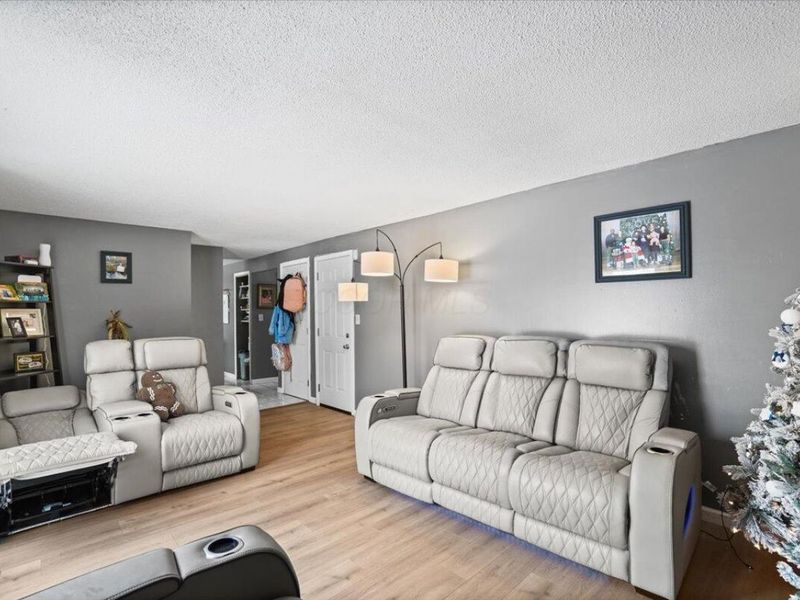 1322 Bolenhill Court, Columbus, OH 43229 Photo 8