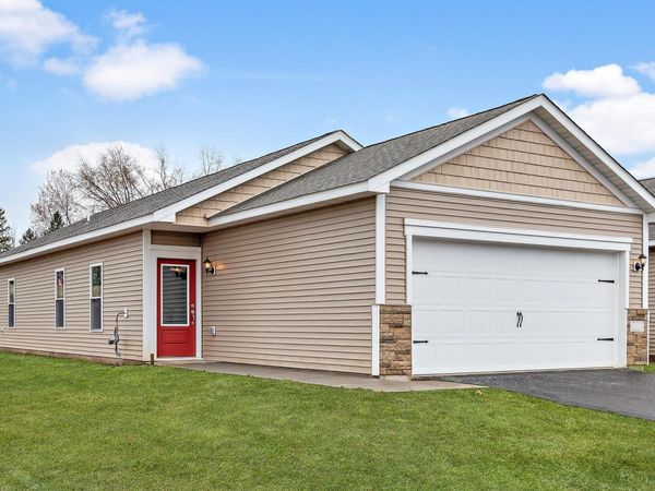 501 Redwood Street N, Cambridge, MN 55008