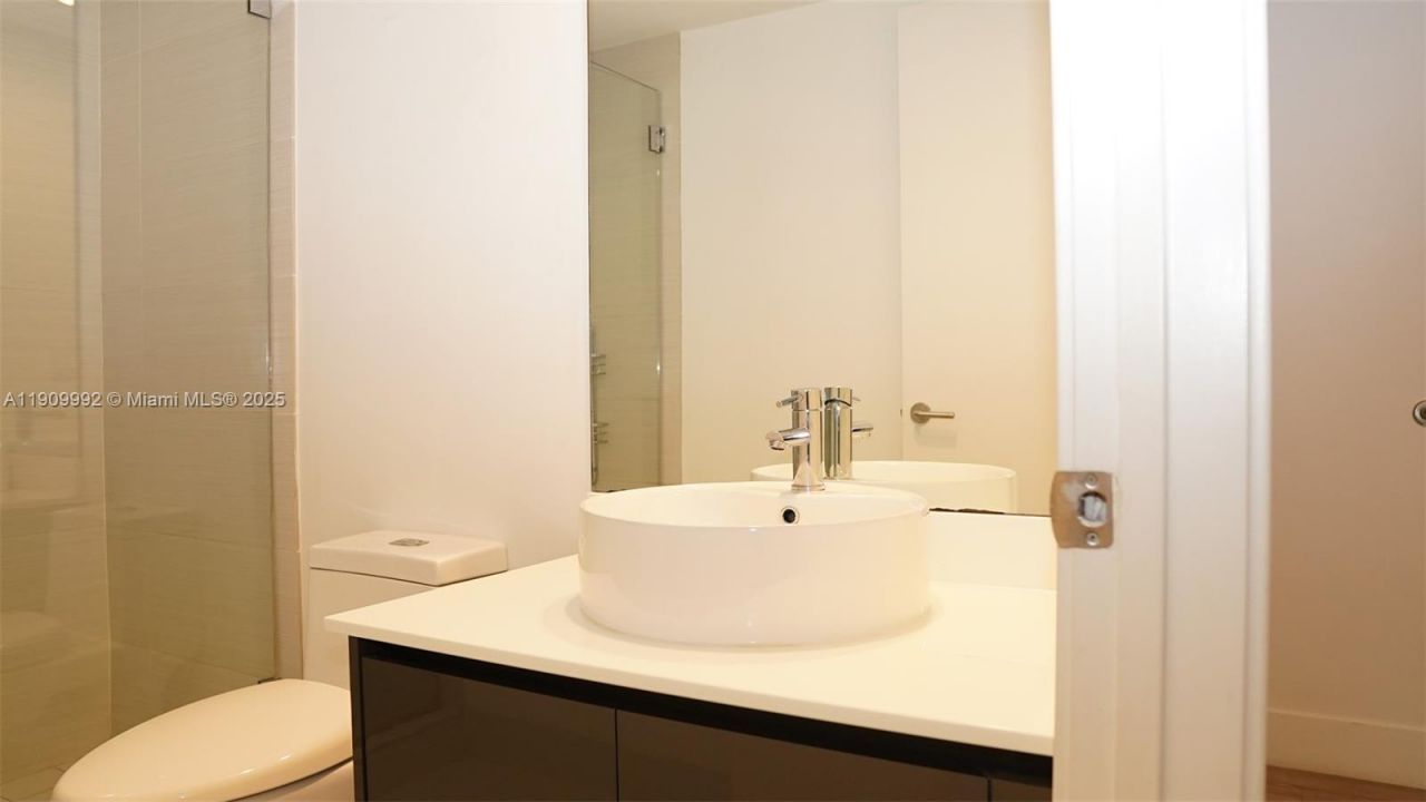 31 SE 6th St, Unit 1108, Miami, FL 33131 Photo