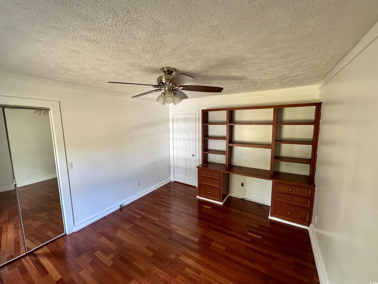 921 Buccaneers Cove Photo 18