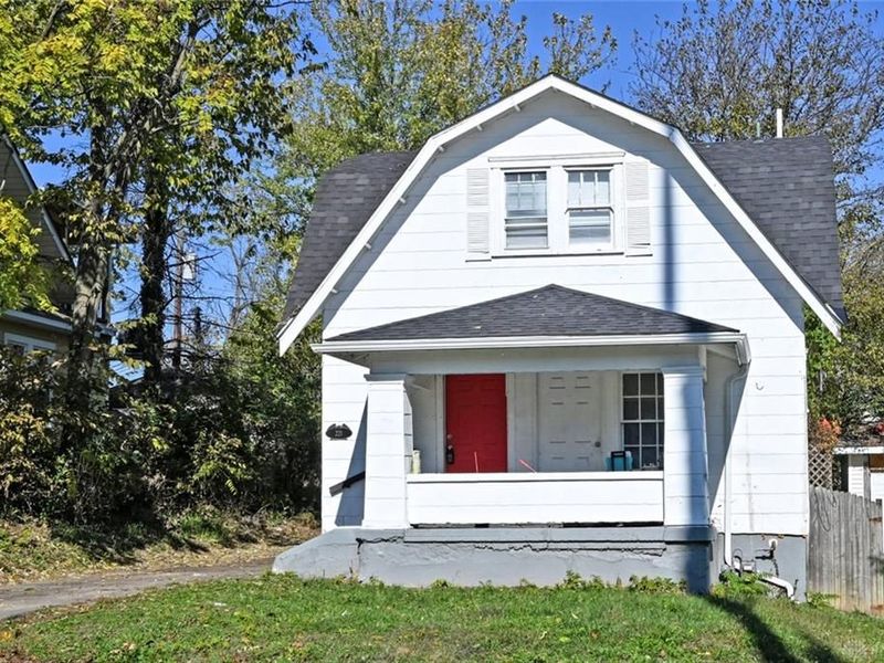 221 E Siebenthaler Avenue, Dayton, OH 45405 Photo 3