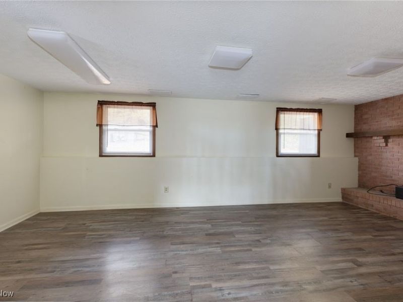 9416 Kieffer Road, Mantua, OH 44255 Photo 17