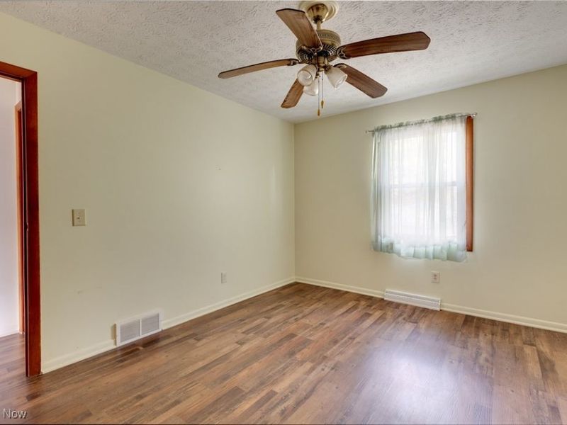 9416 Kieffer Road, Mantua, OH 44255 Photo 22