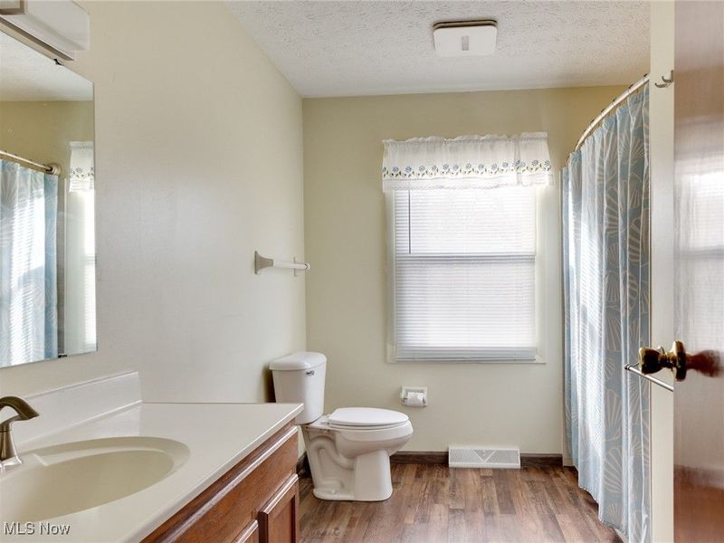 9416 Kieffer Road, Mantua, OH 44255 Photo 24