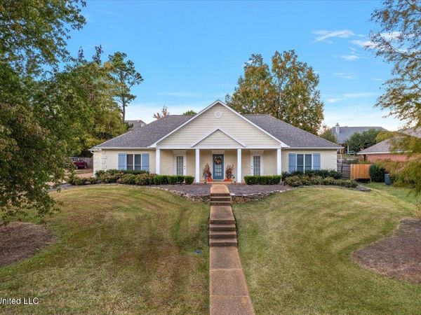 124 Trace Cove Drive, Madison, MS 39110