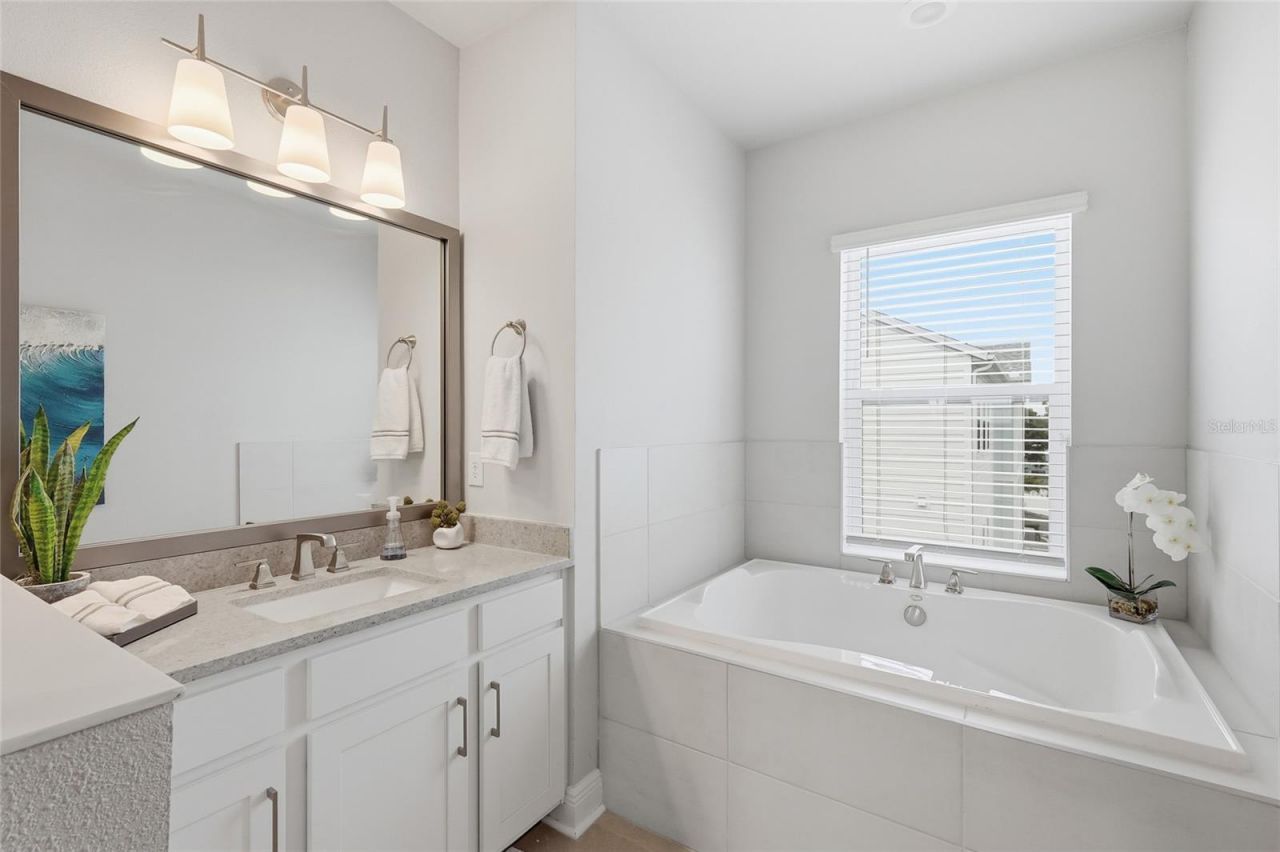 389 Gowdy Road, Sarasota, FL 34237 Photo