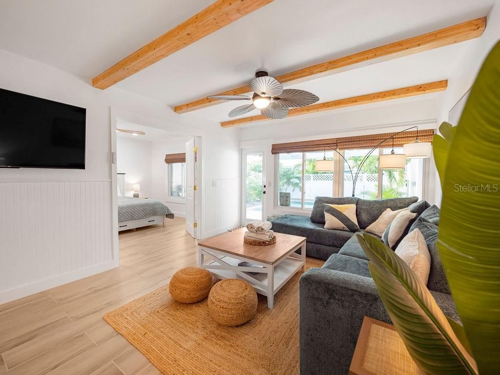 449 63rd Street, Holmes Beach, FL 34217 Photo