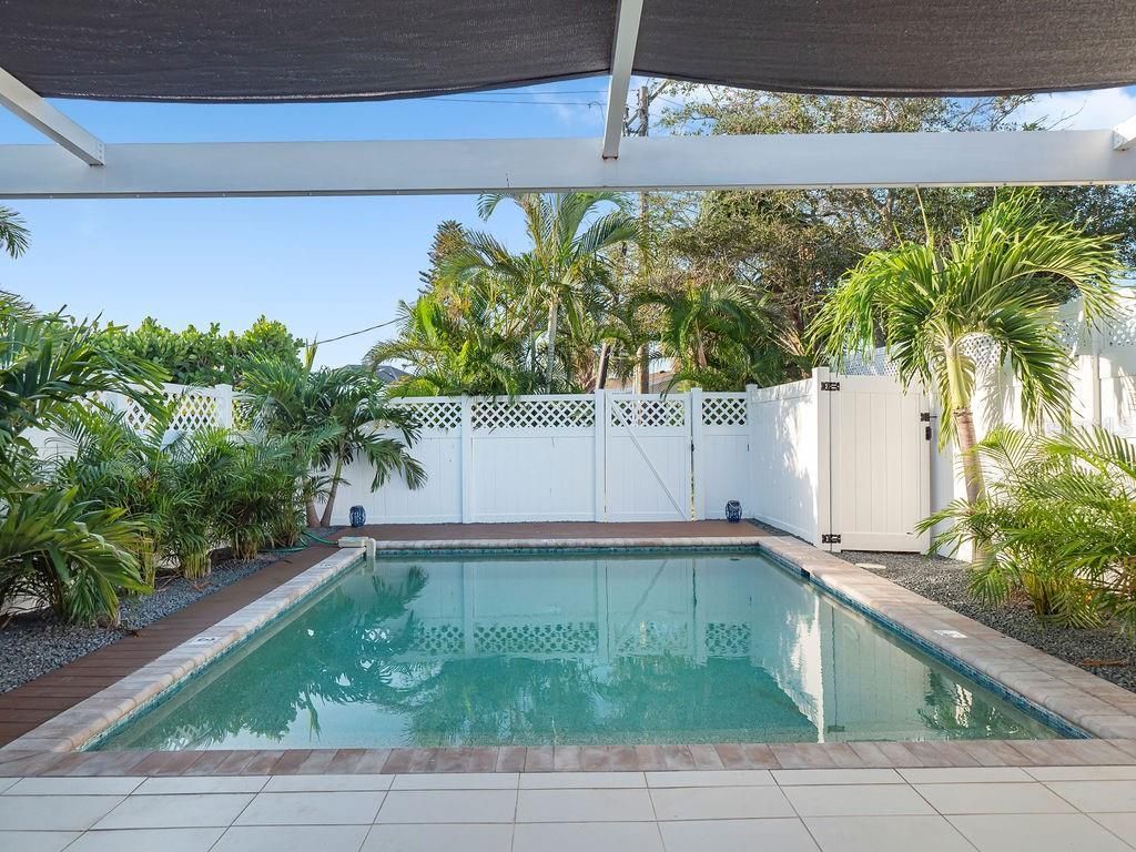 449 63rd Street, Holmes Beach, FL 34217 Photo