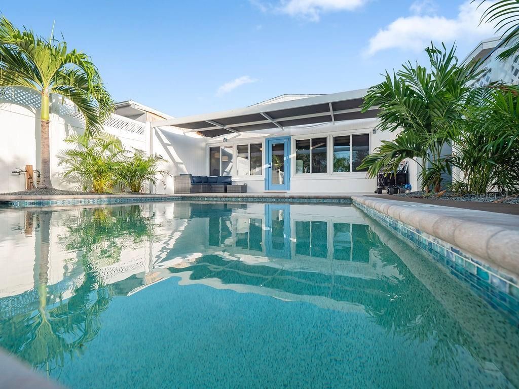 449 63rd Street, Holmes Beach, FL 34217 Photo