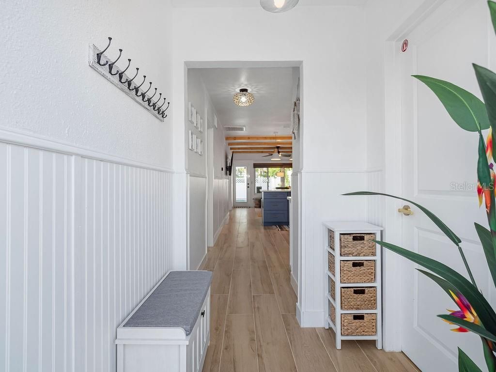 449 63rd Street, Holmes Beach, FL 34217 Photo