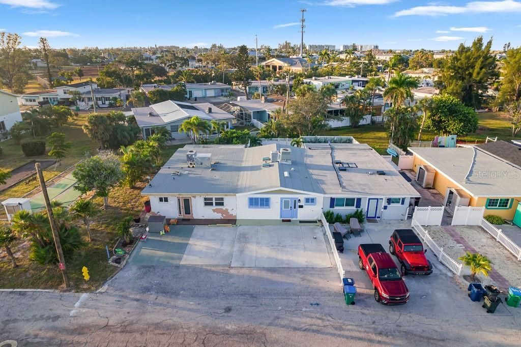 449 63rd Street, Holmes Beach, FL 34217 Photo