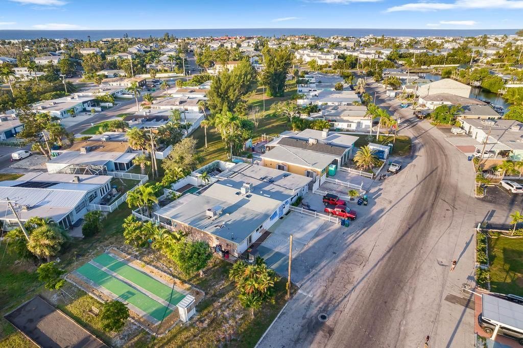 449 63rd Street, Holmes Beach, FL 34217 Photo