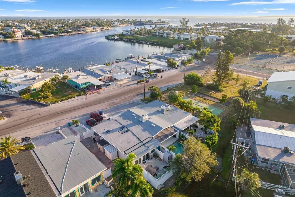 449 63rd Street, Holmes Beach, FL 34217 Photo