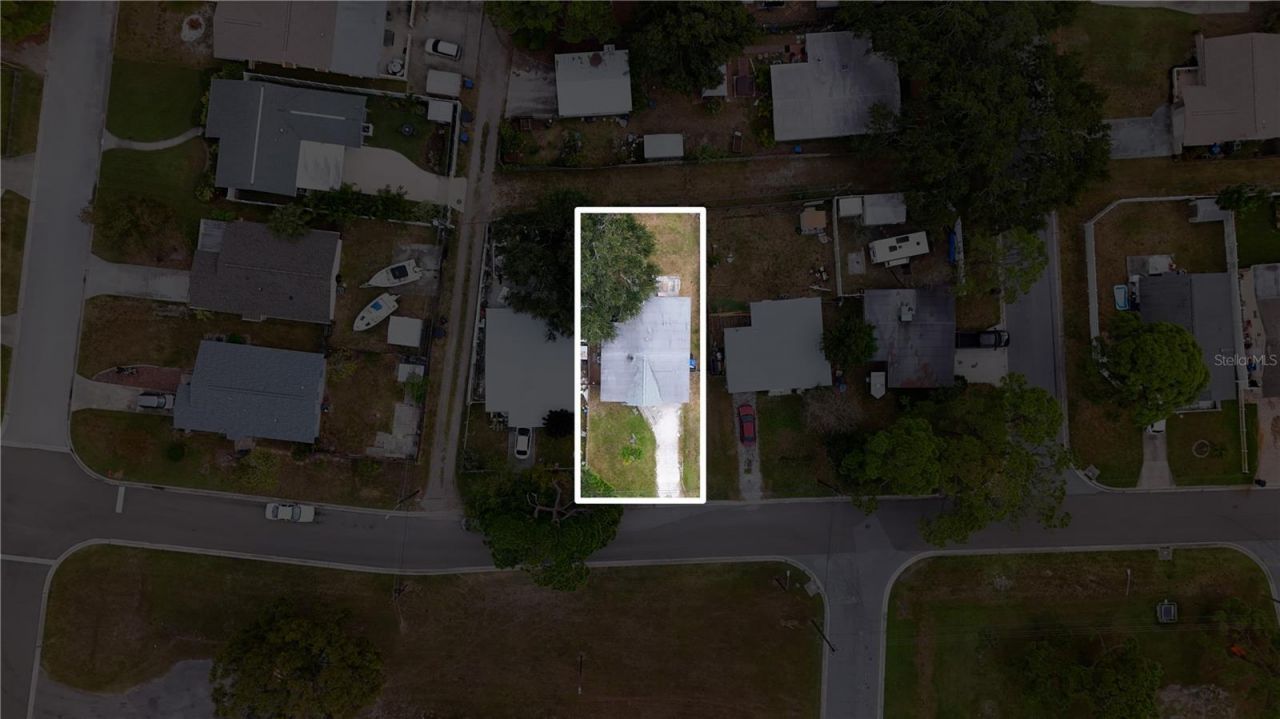 718 Northmoor Avenue N, Saint Petersburg, FL 33702 Photo