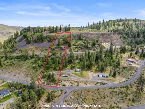 39510 Lakewind Dr N, Seven Bays, WA 99122