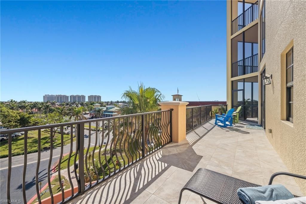 5781 Cape Harbour Dr, Unit 502, Cape Coral, FL 33914 Photo