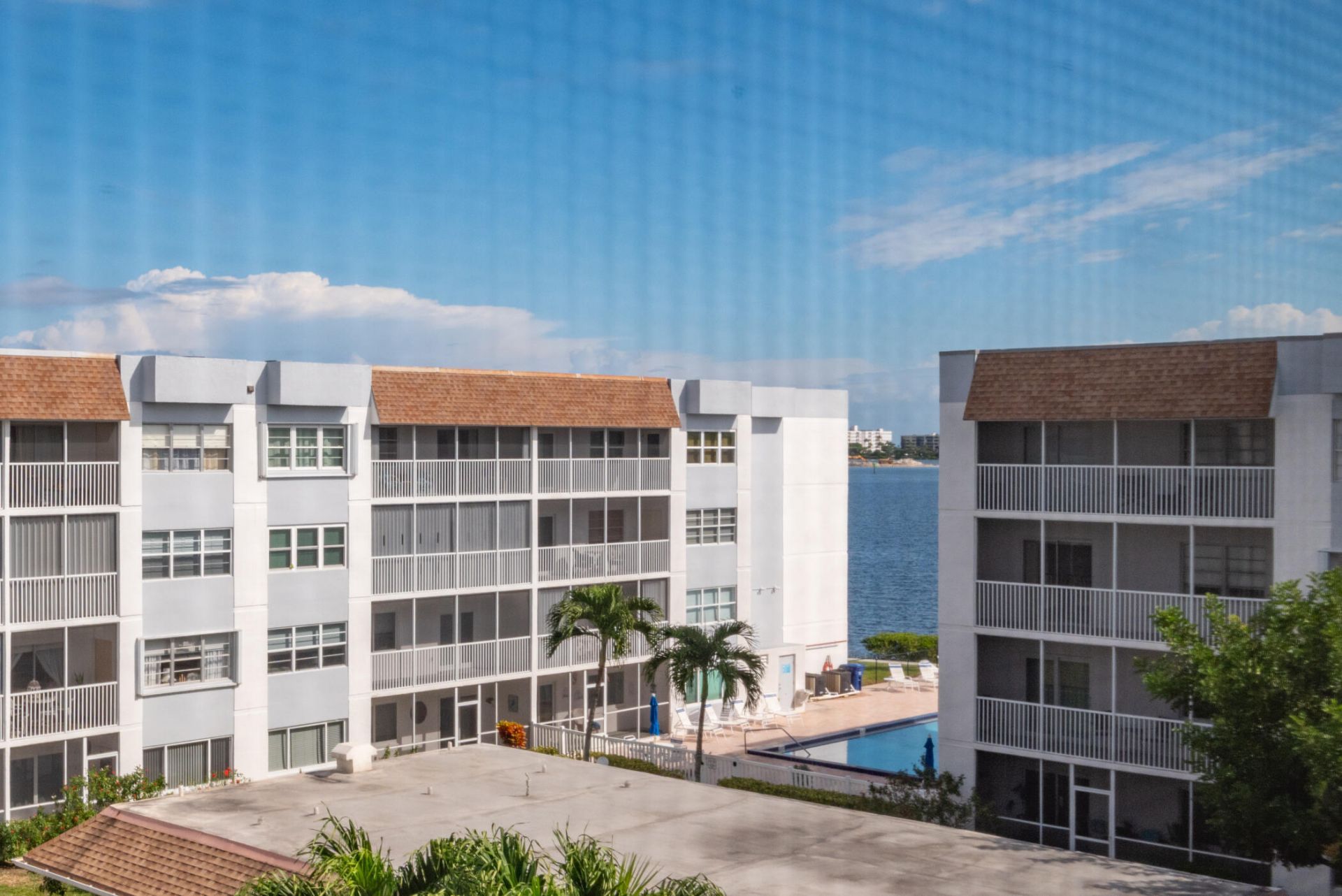 1516 S Lakeside Drive, Unit 411, Lake Worth Beach, FL 33460 Photo