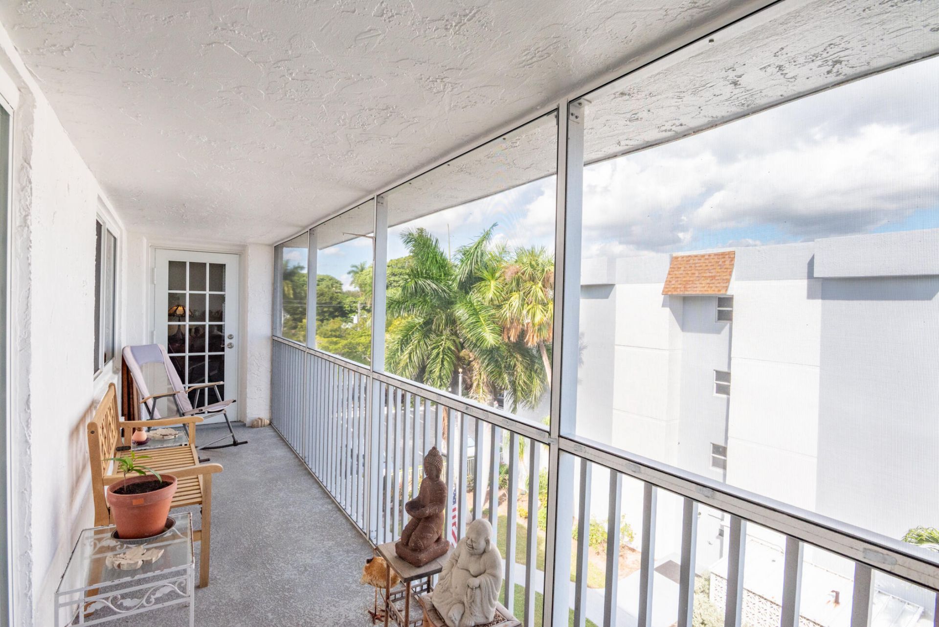 1516 S Lakeside Drive, Unit 411, Lake Worth Beach, FL 33460 Photo