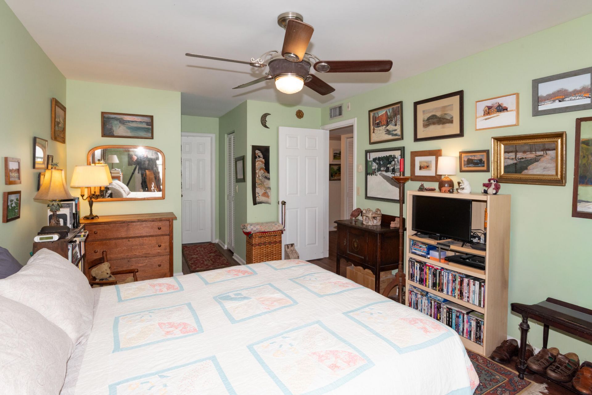 1516 S Lakeside Drive, Unit 411, Lake Worth Beach, FL 33460 Photo