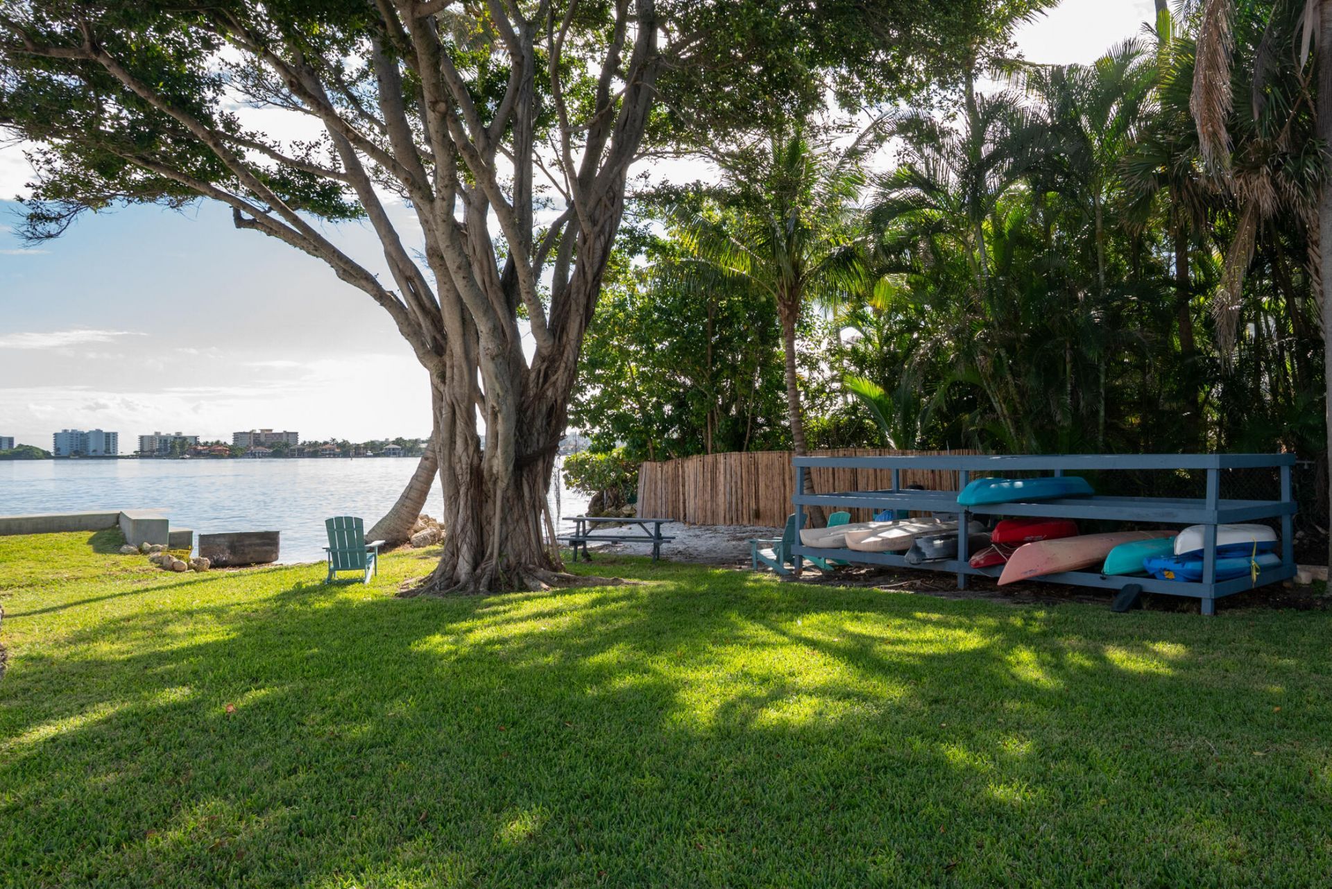 1516 S Lakeside Drive, Unit 411, Lake Worth Beach, FL 33460 Photo