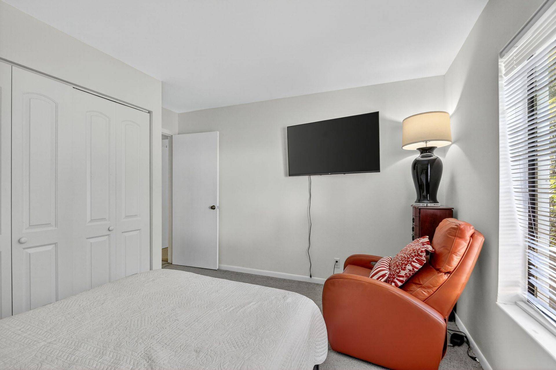 1009 Green Pine Boulevard, Unit F1, West Palm Beach, FL 33409 Photo