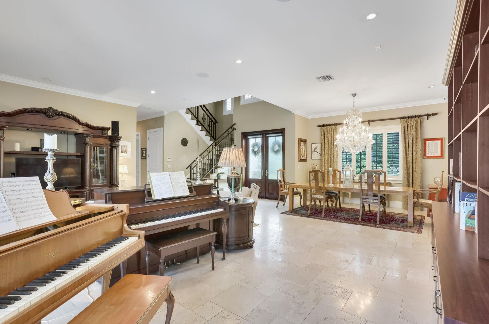 2409 NE 12th Street, Fort Lauderdale, FL 33304 Photo