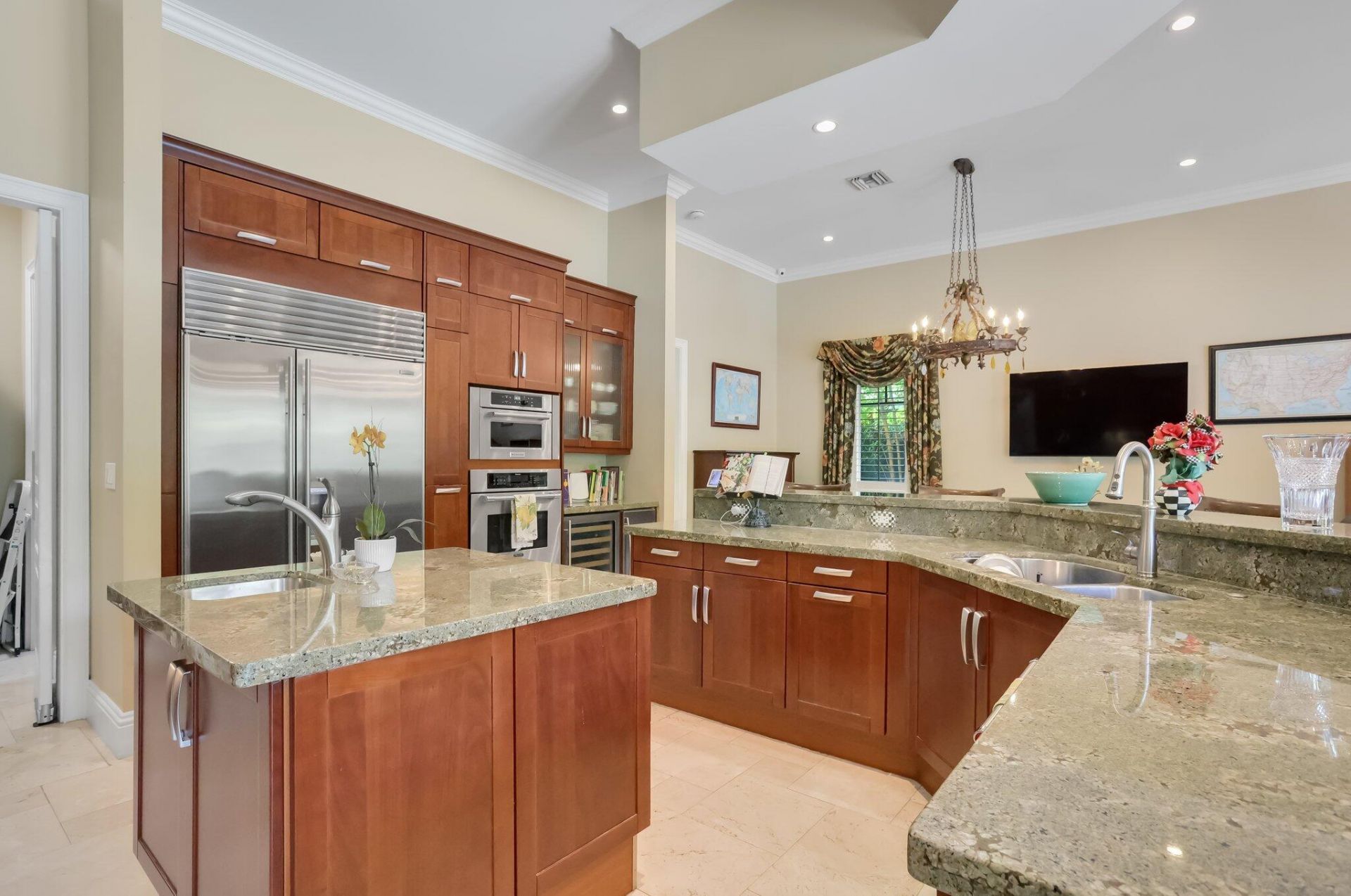 2409 NE 12th Street, Fort Lauderdale, FL 33304 Photo