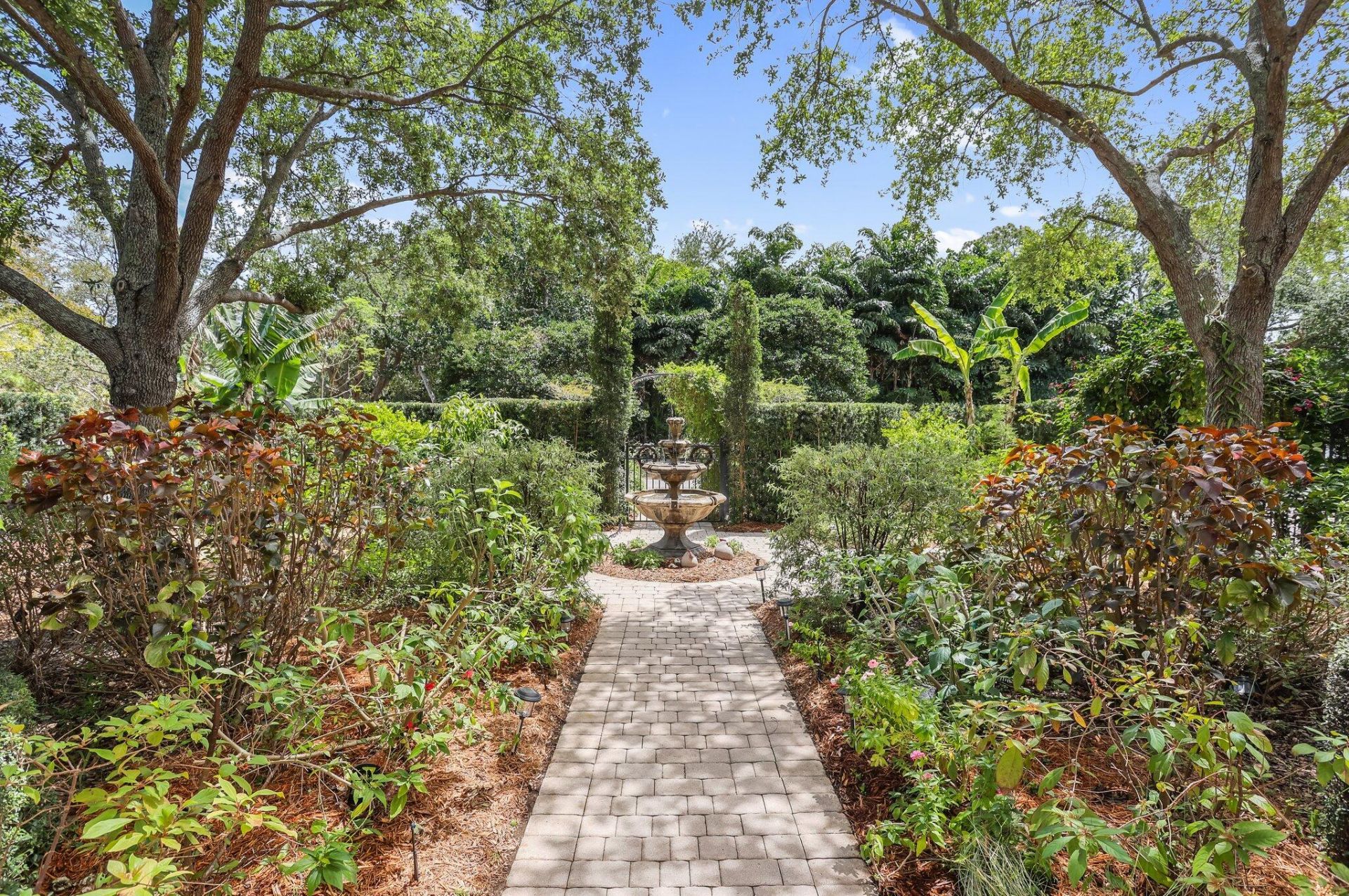 2409 NE 12th Street, Fort Lauderdale, FL 33304 Photo